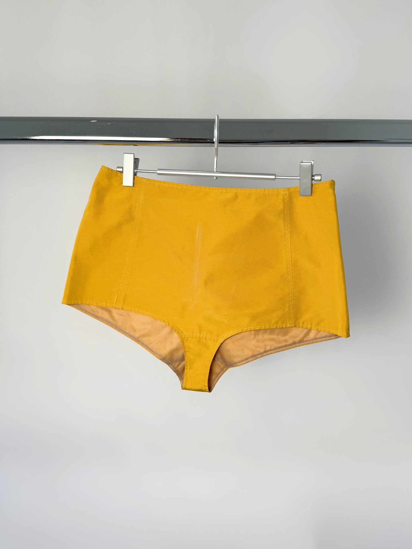 miu miu micro shorts
